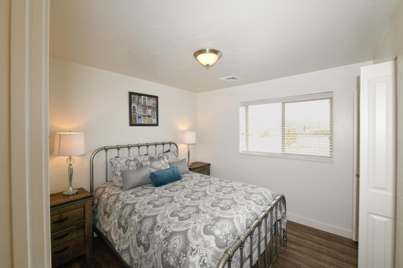 Moab Redcliff Condos Dean Re Zewnętrze zdjęcie