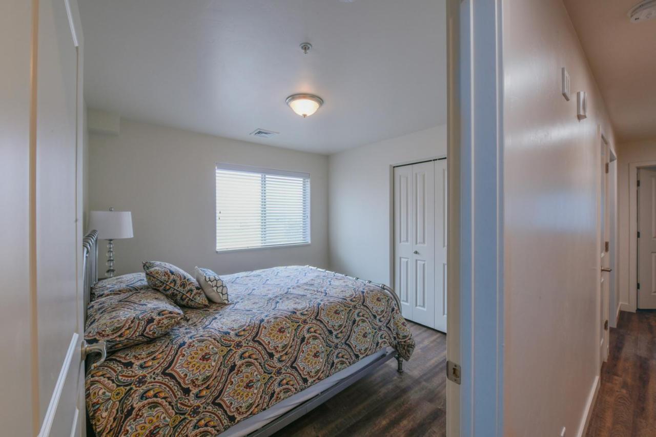 Moab Redcliff Condos Dean Re Zewnętrze zdjęcie