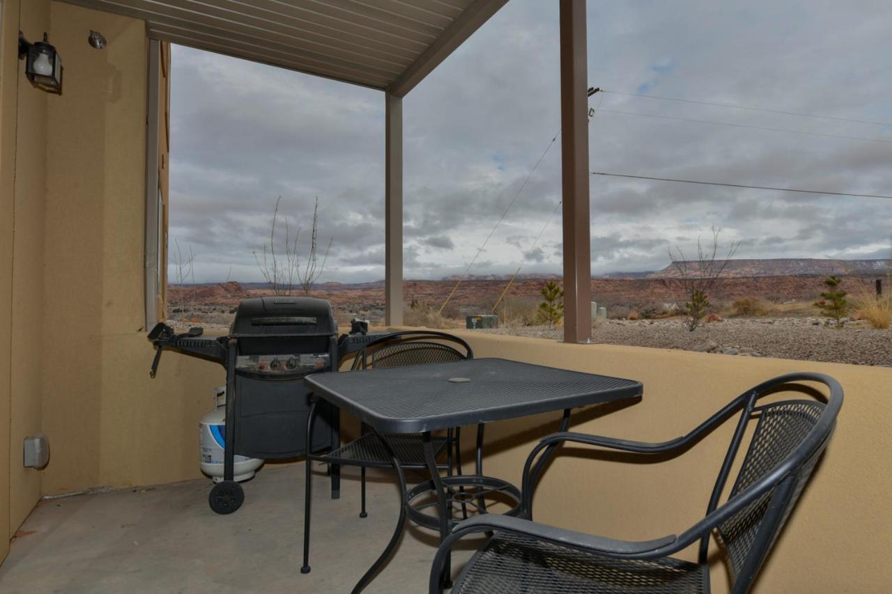 Moab Redcliff Condos Dean Re Zewnętrze zdjęcie
