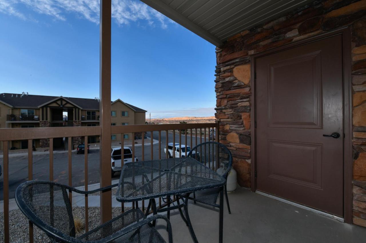 Moab Redcliff Condos Dean Re Zewnętrze zdjęcie
