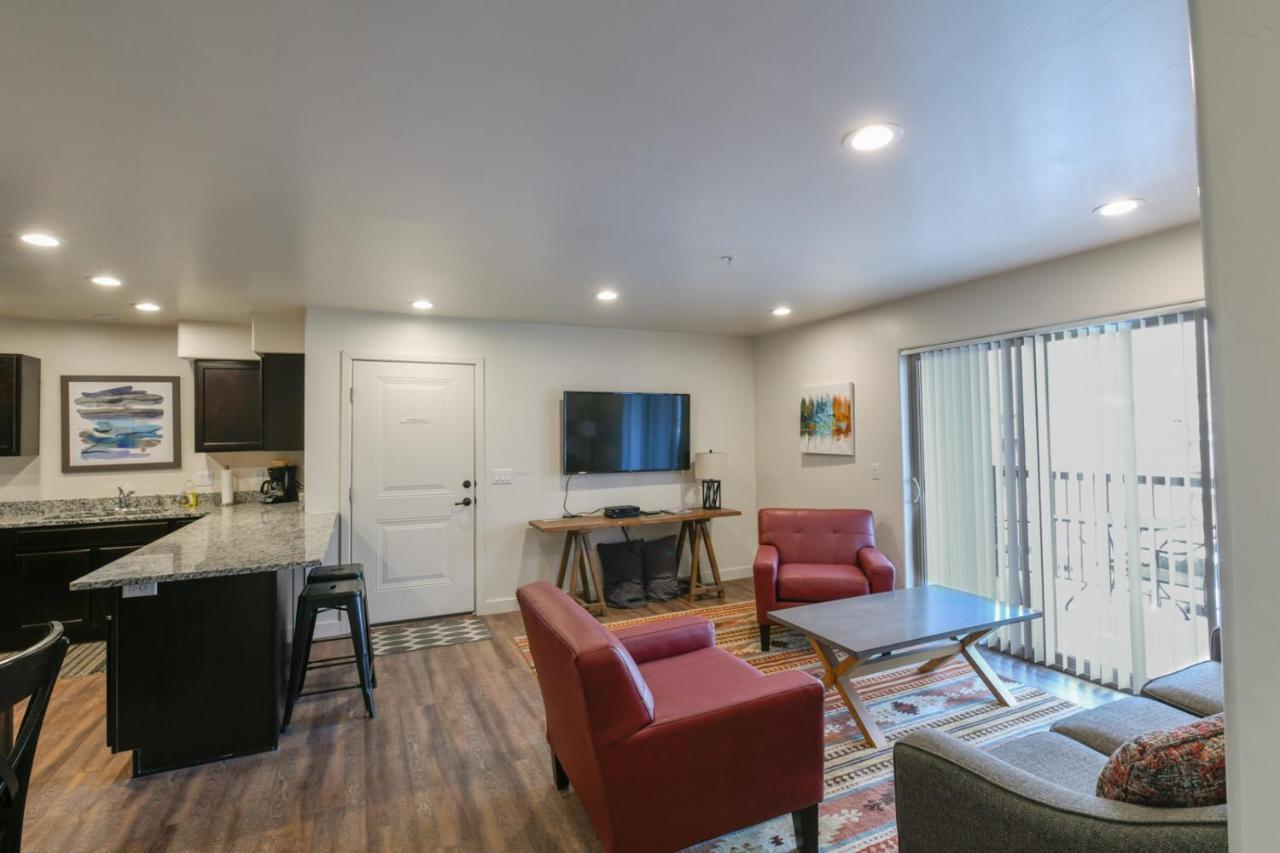 Moab Redcliff Condos Dean Re Zewnętrze zdjęcie