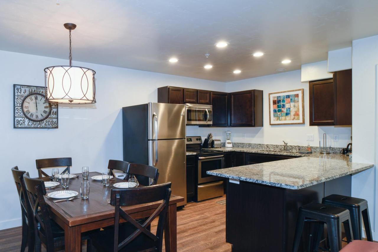 Moab Redcliff Condos Dean Re Zewnętrze zdjęcie