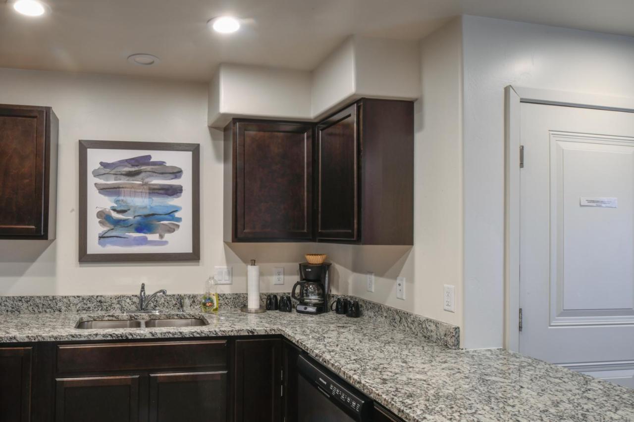 Moab Redcliff Condos Dean Re Zewnętrze zdjęcie